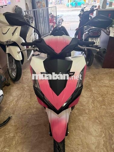 Honda Vario 2026 Hồng Trắng 834 Km
