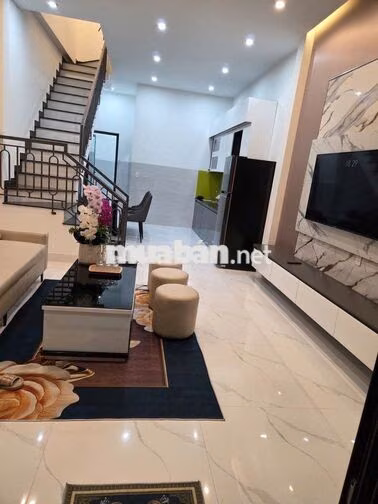 Nhà Nguyên Căn 3PN Điện Biên Phủ Ngay Trung Tâm Thành Phố