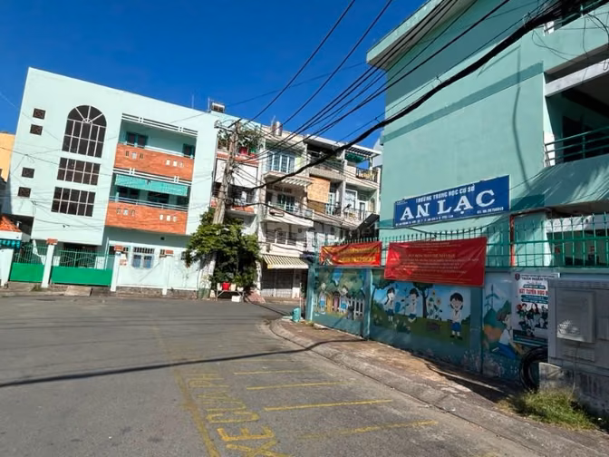 💥 BÁN NHÀ GÓC 2MT PHÙNG TÁ CHU, 4.6 X 15M, 7.8 TỶ. GẦN AEON