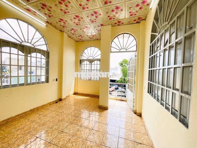 Cho thuê nhà nguyên căn mặt tiền Hiệp Thành 13