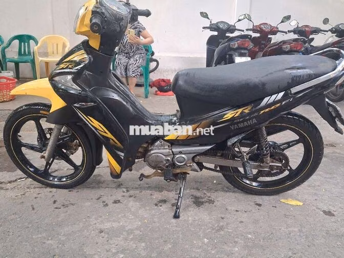 Yamaha Si (Sirius) Fi 2013 ng rin, có giao lưu xe