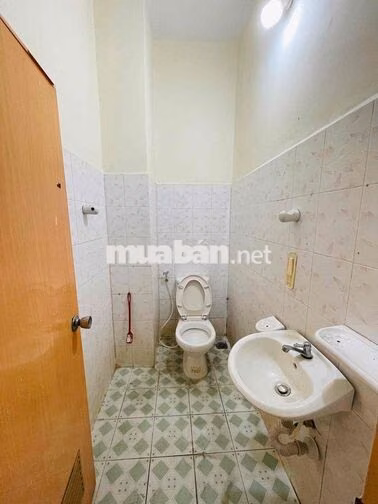 Cho thuê nhà nguyên căn mặt tiền Hiệp Thành 13