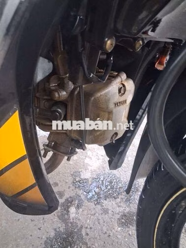 Yamaha Si (Sirius) Fi 2013 ng rin, có giao lưu xe