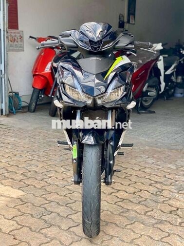 Honda WINNER V4 CBS 2025 odo 8.000 Km