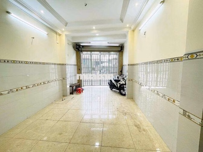 Cho thuê nhà nguyên căn mặt tiền Hiệp Thành 13