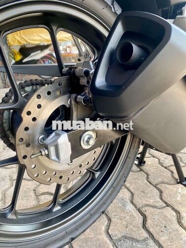 Honda WINNER V4 CBS 2025 odo 8.000 Km