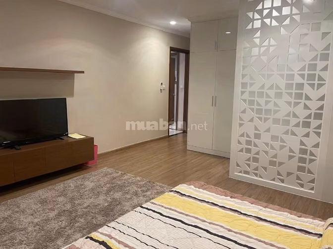 Căn hộ cao cấp Mỹ Vinh 3 phòng ngủ rộng 105m2 giá 23tr/tháng