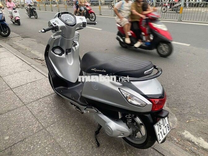 Yamaha Grande 2017 Bạc
