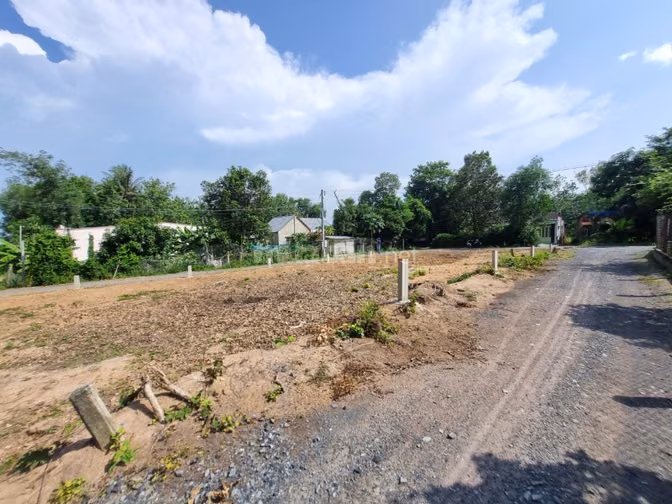 5x19 có 50m2 thổ cư. Gần KCN Thạnh Đức. chỉ 229tr 
