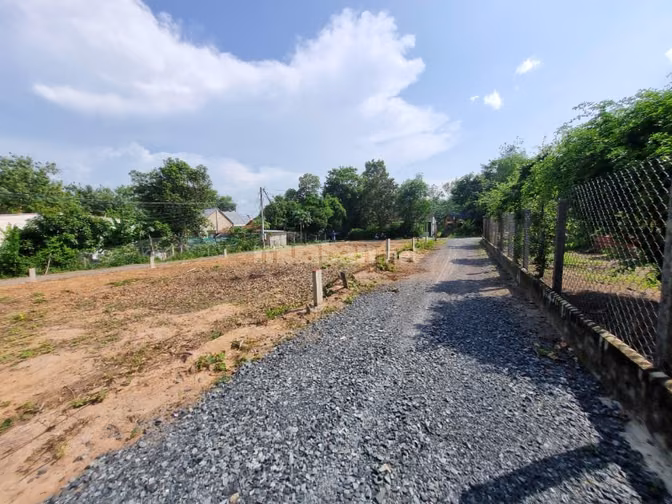 5x19 có 50m2 thổ cư. Gần KCN Thạnh Đức. chỉ 229tr 