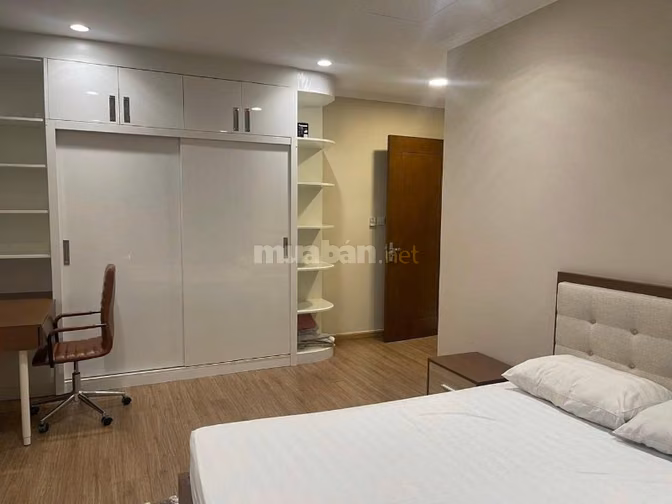 Căn hộ cao cấp Mỹ Vinh 3 phòng ngủ rộng 105m2 giá 23tr/tháng