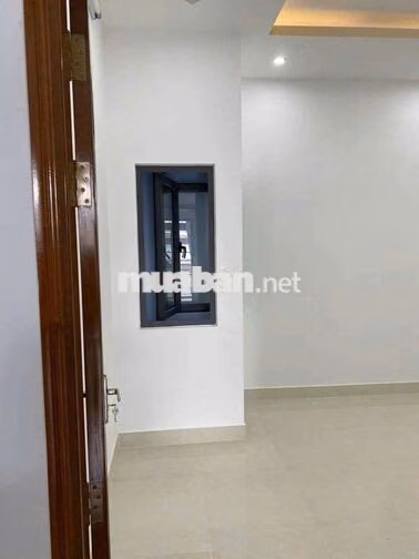 CHO THUÊ NHÀ 4PN 3WC SẴN MÁY LẠNH QUANG TRUNG P8 GÒ VẤP
