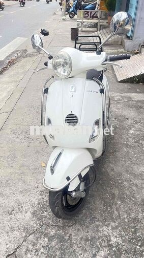 Piaggio Vespa Primavera Trắng Xe tay ga