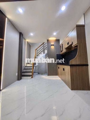 chính chủ bán căn nhà 3 m 6 m hai lầu