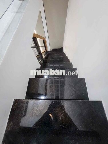 chính chủ bán căn nhà 3 m 6 m hai lầu