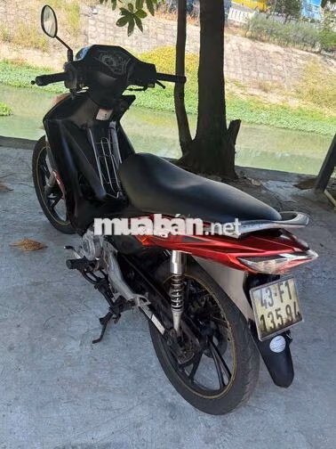 Suzuki Axelo Đỏ đen Máy zin