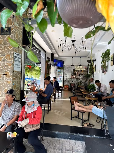 SANG QUÁN CAFE 2 MẶT TIỀN LÊ SAO – TÂN PHÚ 