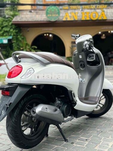Honda Scoopy 2023 Trắng xe đẹp nguyên rin