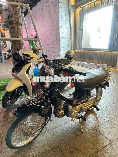 Honda Dream 2000 Đen