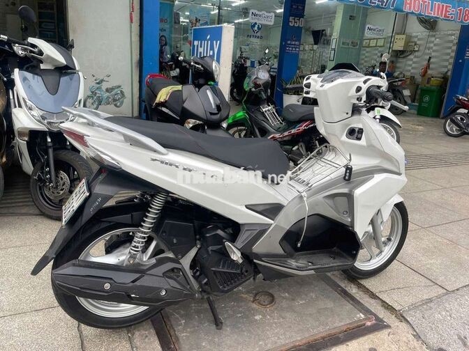 Honda Air Blade 2017 Smartkey Trắng Đã sử dụng