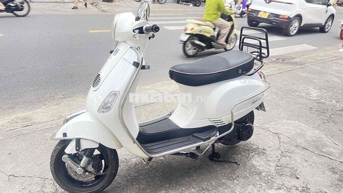 Piaggio Vespa Primavera Trắng Xe tay ga
