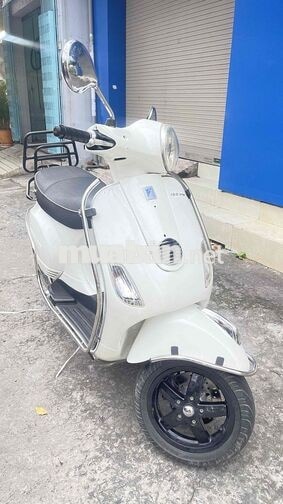 Piaggio Vespa Primavera Trắng Xe tay ga