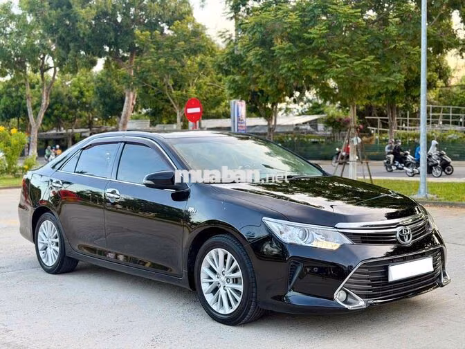 Toyota Camry 2.5G 2016 Đen Da Nappa