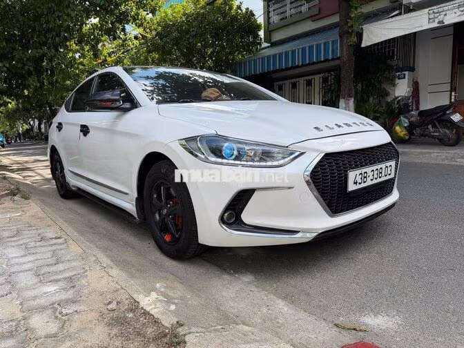 Hyundai Elantra 2019 Số sàn Trắng