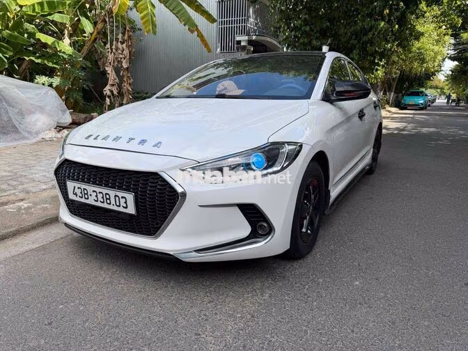 Hyundai Elantra 2019 Số sàn Trắng