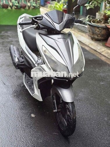 Honda Air Blade 125 2014 Trắng bạc Tốt