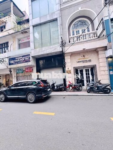 MT NGUYỄN THIỆP P.BẾN NGHÉ Q1 , DT : 350M2 , NGANG 4M5 , CÓ 4 TẦNG