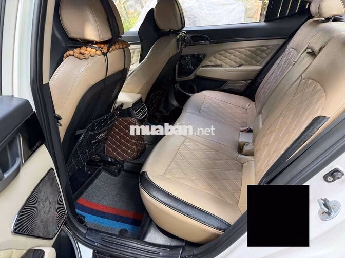 Hyundai Elantra 2019 Số sàn Trắng
