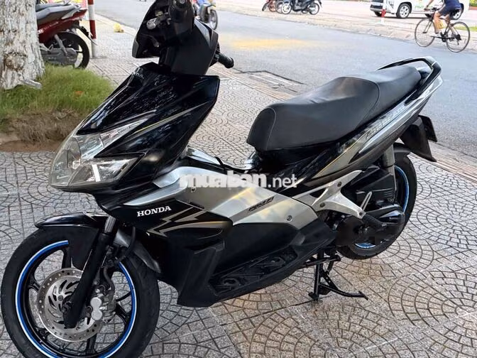 Honda AB Fi 2010 Đen bạc