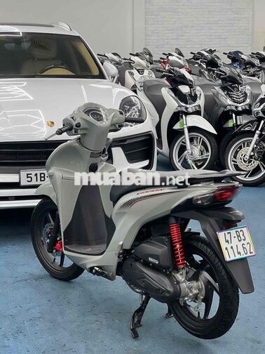 Honda Vision 2023 Xám 10k 1 CHỦ