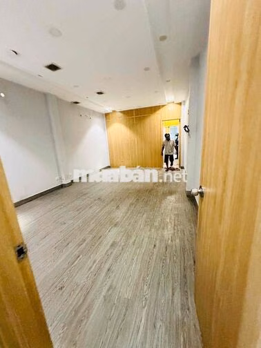 CHO THUÊ NHÀ 2MT QUANG TRUNG P8 GÒ VẤP ĐỐI DIỆN MERCEDES GẦN CHỢ