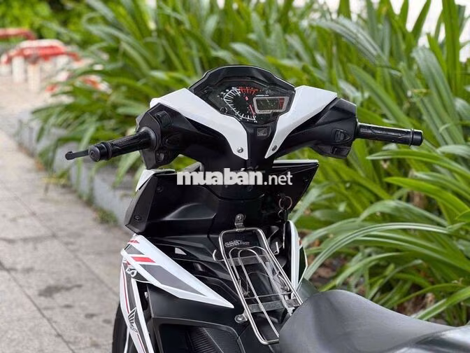 Winner 150 V1 2019 Trắng Đen bstp chính chủ