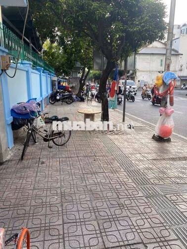 cho thuê căn góc mặt tiền nguyễn trãi vỉ hè thông thoáng rộng 5m