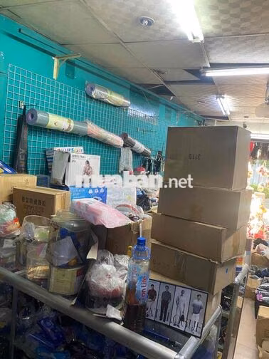 cho thuê căn góc mặt tiền nguyễn trãi vỉ hè thông thoáng rộng 5m