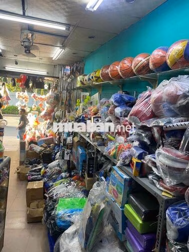 cho thuê căn góc mặt tiền nguyễn trãi vỉ hè thông thoáng rộng 5m