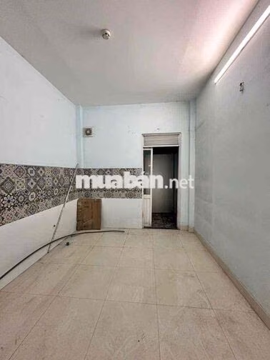 CHO THUÊ NHÀ MẶT TIỀN ĐƯỜNG P5 NGAY ĐHCN4 CHỢ GÒ VẤP VÔ
