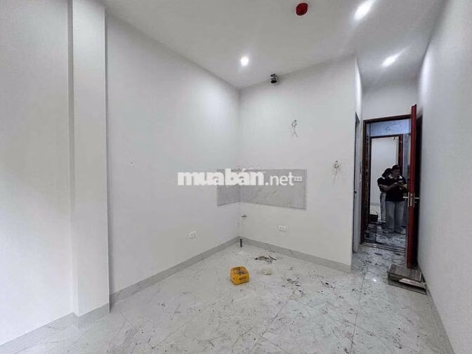 ĐI BỘ ĐH QUỐC GIA - Báo CHÍ XUÂN THUỶ FULL ĐỒ 28/8 VÀO Ở -