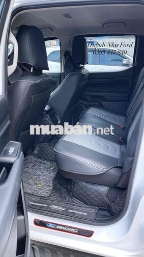 Ford Ranger XLS 4x2 AT 2025 Trắng 11.000 km