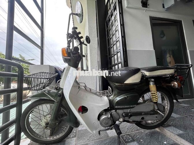 Honda Super Cub Xanh rêu, trắng Cổ điển