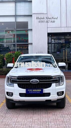 Ford Ranger XLS 4x2 AT 2025 Trắng 11.000 km