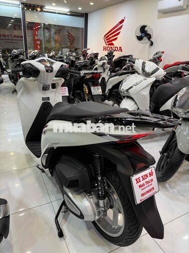 Honda SH350i 2022 Trắng Thái Lan
