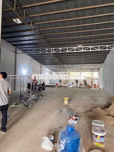 cho thuê kho xưởng 550m2 giá 23tr