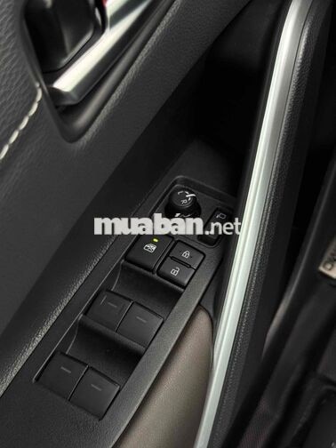 Toyota Corolla Cross V 2025 Trắng 1400km-SIÊU LƯƠT