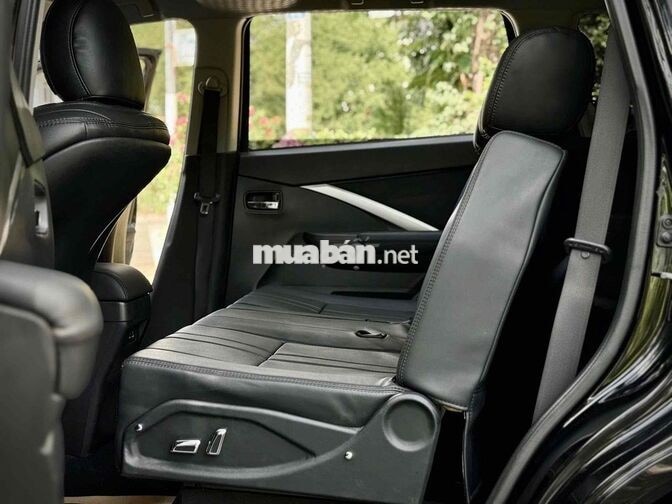 🚘 Mitsubishi Xpander Cross Cao Cấp Nhất 2023 Đen