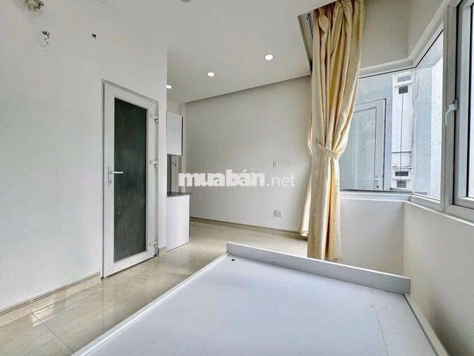 KHAI TRƯƠNG DỰ ÁN MỚI STUDIO BAN CÔNG, CỬA SỔ NGAY HVHK