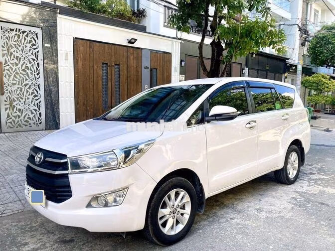 Bán INNOVA 2.0E cuối 2019zin xe gia đình đi: 372tr